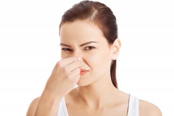 Почему от женщины неприятно пахнет
